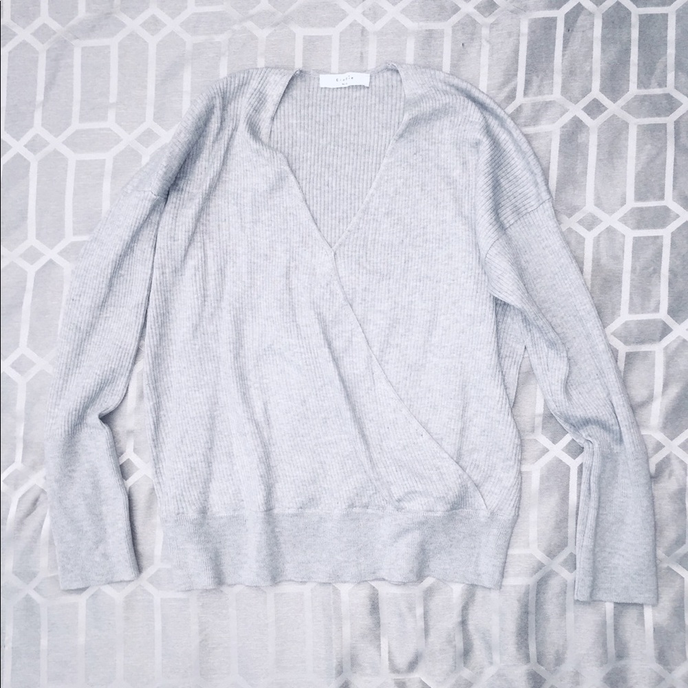 V neck Grey wrap long sleeve sweater